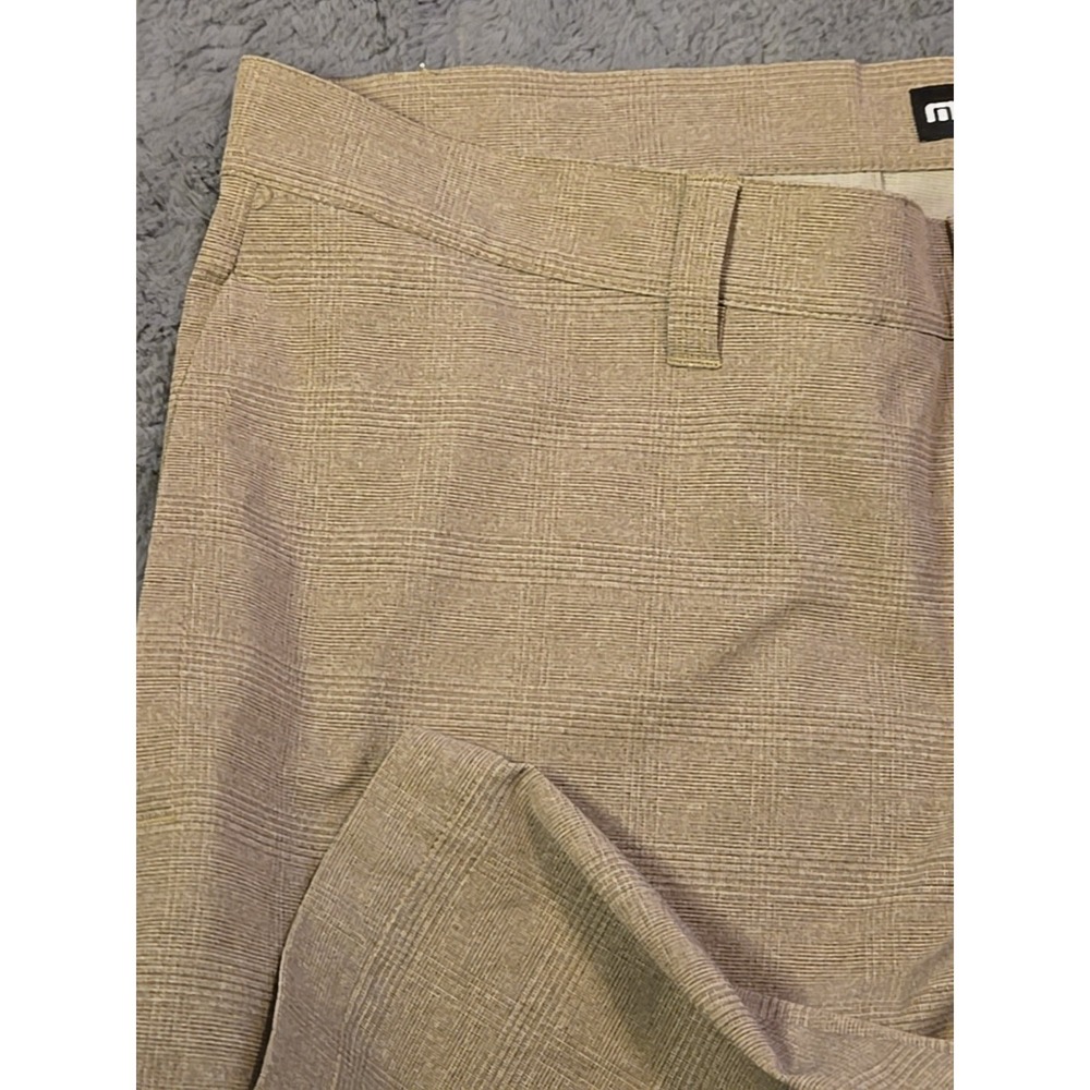 Travis Mathew Mens 38 Brown Plaid Golf Shorts Chino Stretch Performance Boardwal - Picture 8 of 13